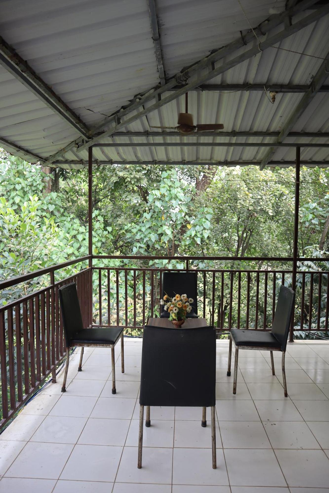 Gokul Cottage & Villa Revadanda Exteriér fotografie
